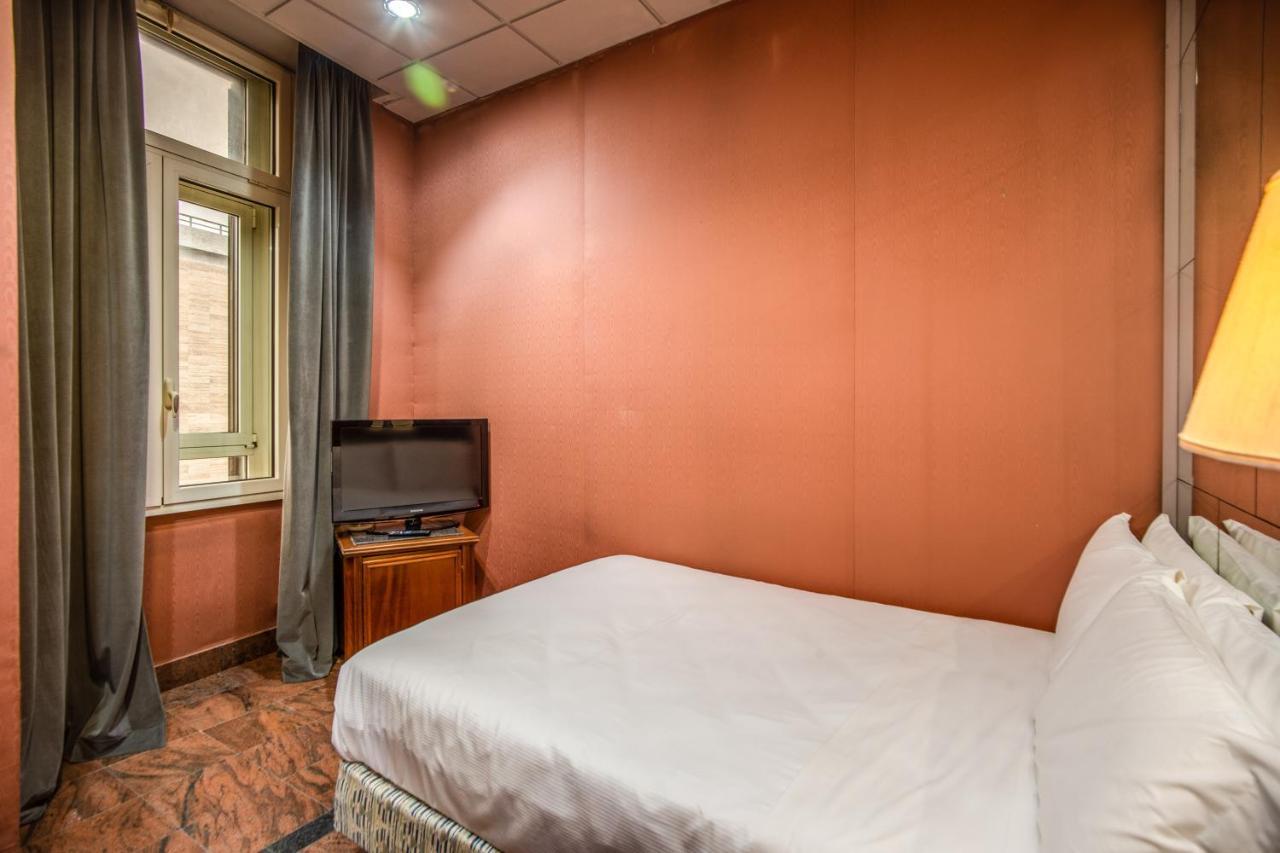 Castro Pretorio Easy Rooms Rom Eksteriør billede